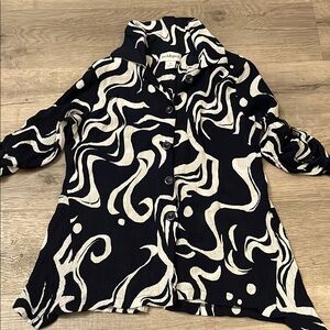 Peck & Peck Black and White Button-Up Shirt SZ PM